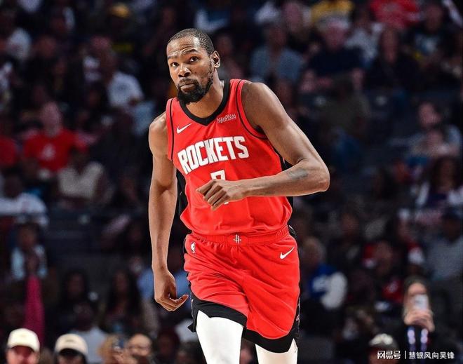 杜兰特在西班牙队比赛中连败,大胜引发热议的是谁 杜兰特在西班牙队比赛中连败,大胜引发热议的是谁