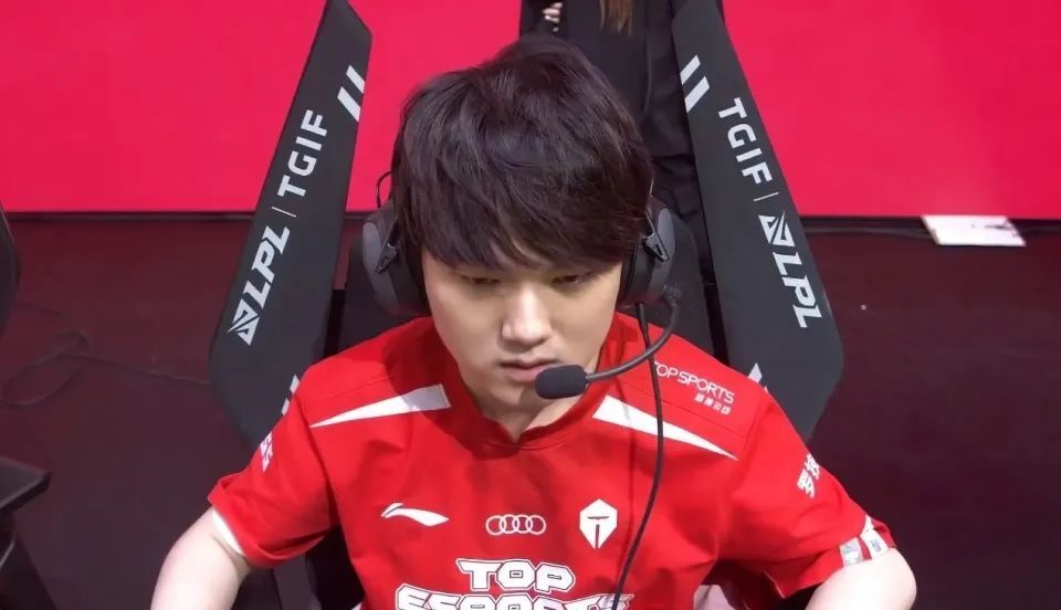 关于Ning关键节点回归赛场，FPX带队取胜！的信息